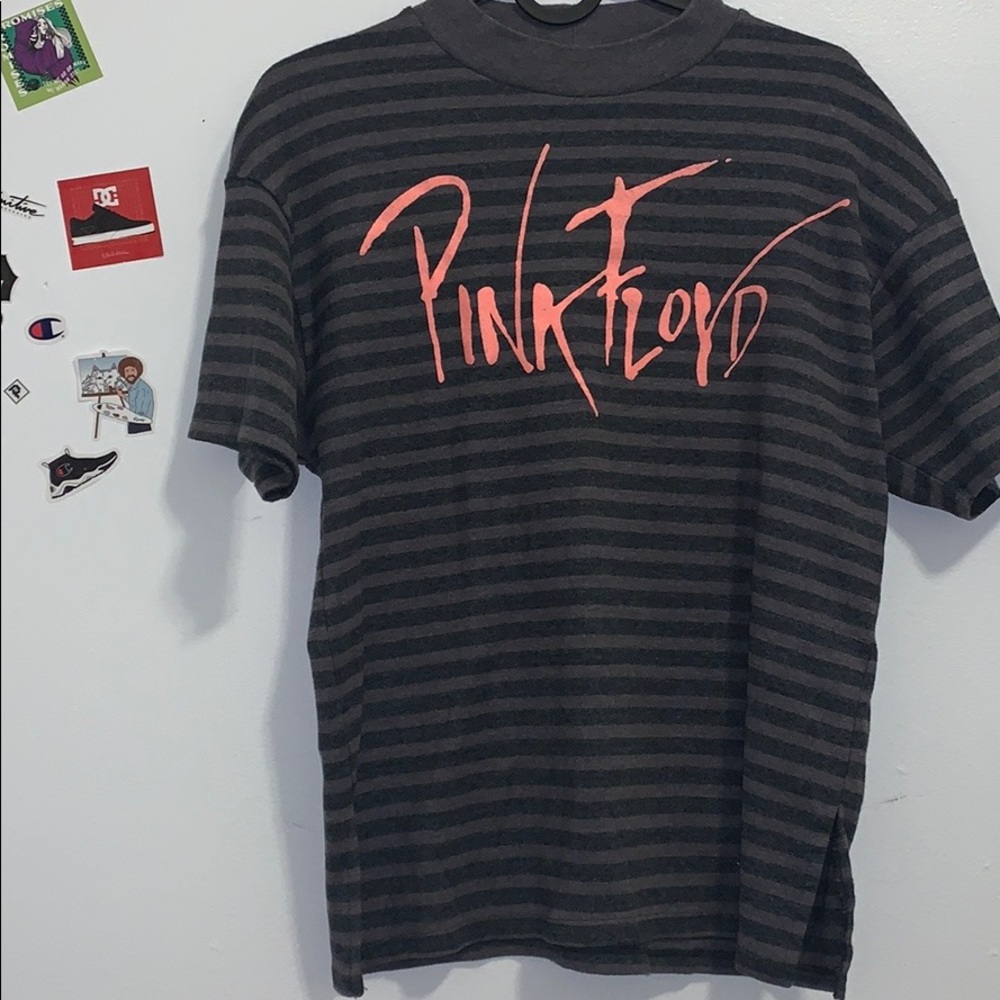 “Pink Floyd”